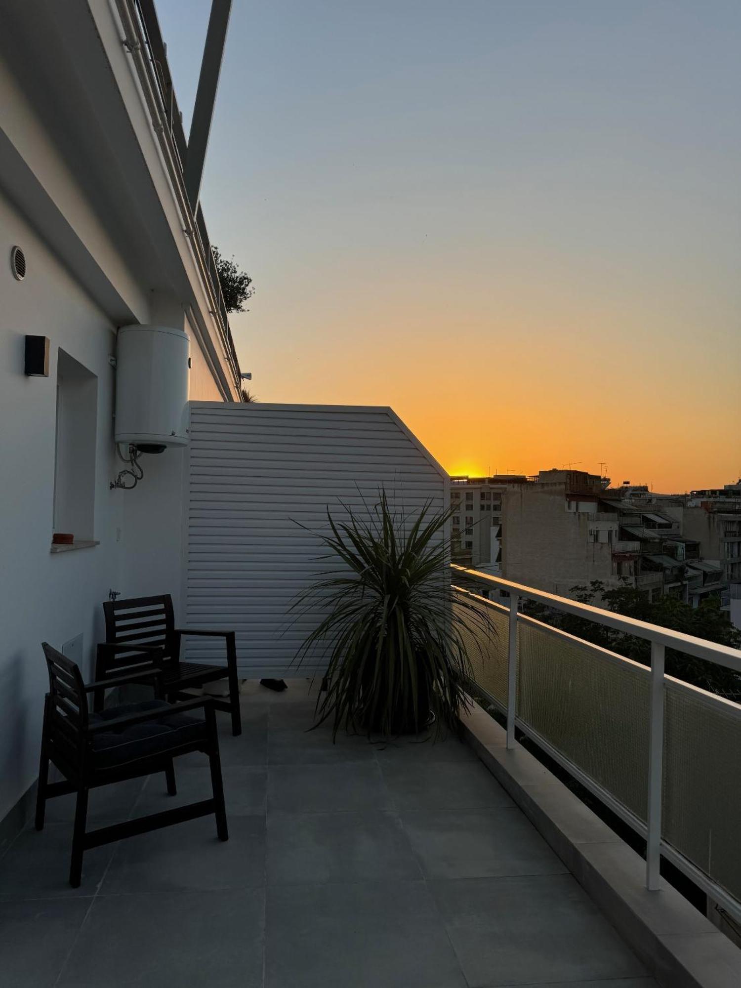 Apartamento Ikarus Atenas Exterior foto